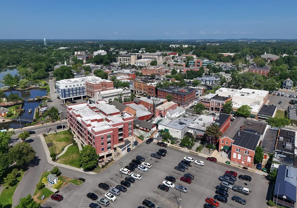 Vista aerea de Riverhead, Nueva York, EE.UU.