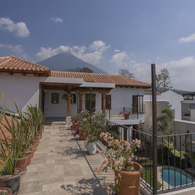 HERMOSA CASA EN VENTA EN ANTIGUA GUATEMALA