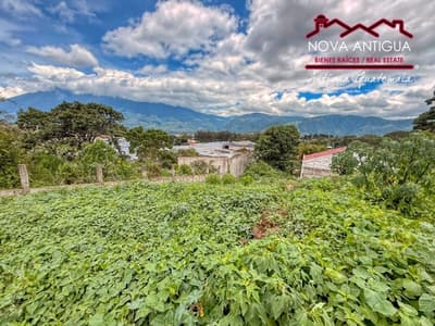 J150 – Land for sale in the Old City area