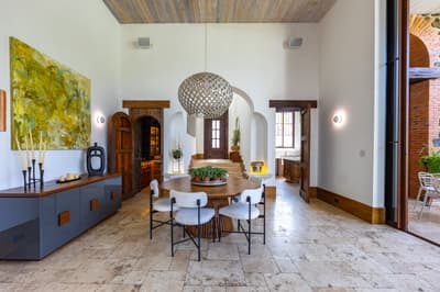 5916 - BEAUTIFUL HOUSE FOR SALE IN CONDADO DEL OBISPO - MO