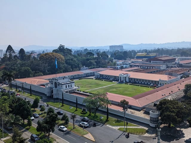 Inscripcion de SRL en Guatemala (2026)