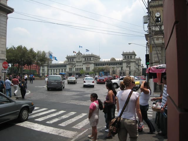 MINEDUC Guatemala 2026: Foreign Equivalencies, Scholarships, Teachers — Direct Access