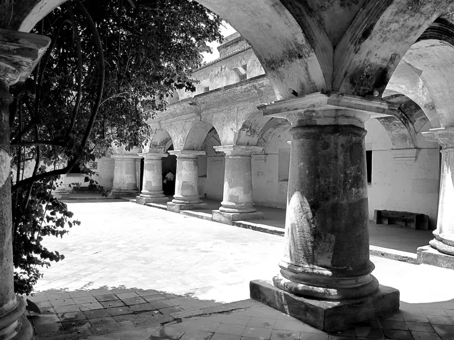 30 Mejores Restaurantes en Antigua Guatemala (2026, Verificado Localmente)
