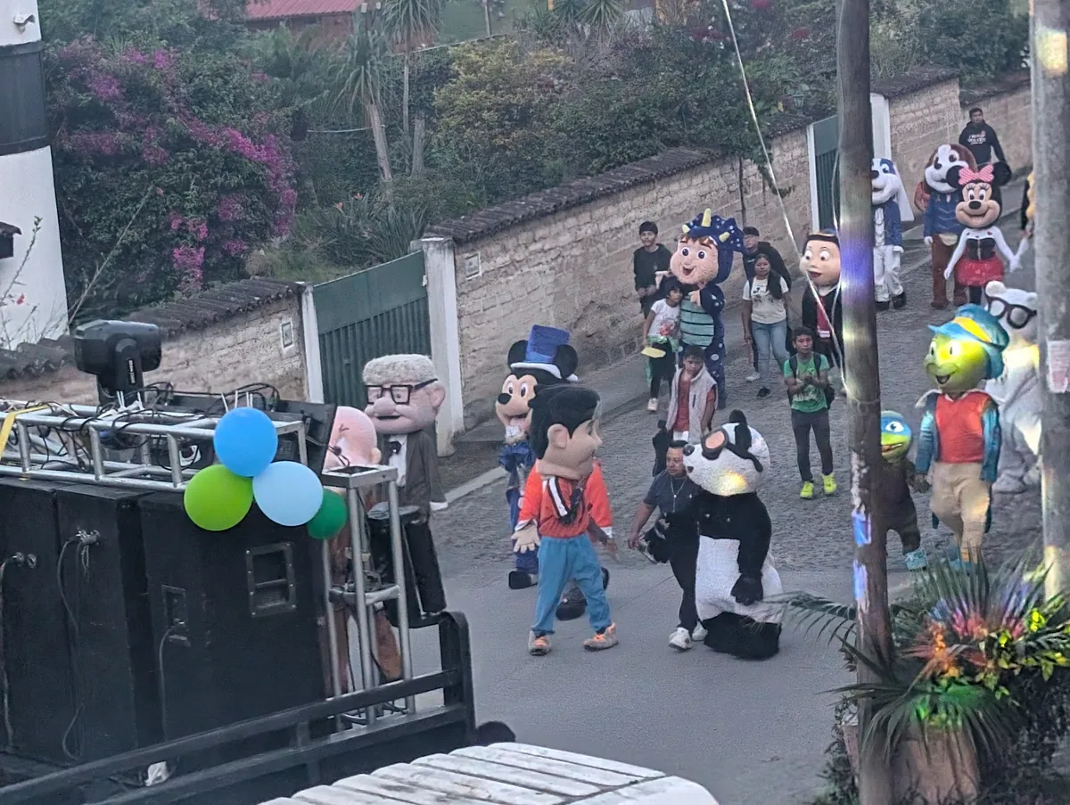 Day of the Dead Guatemala 2026: Giant Kites, Fiambre & Cemetery Traditions