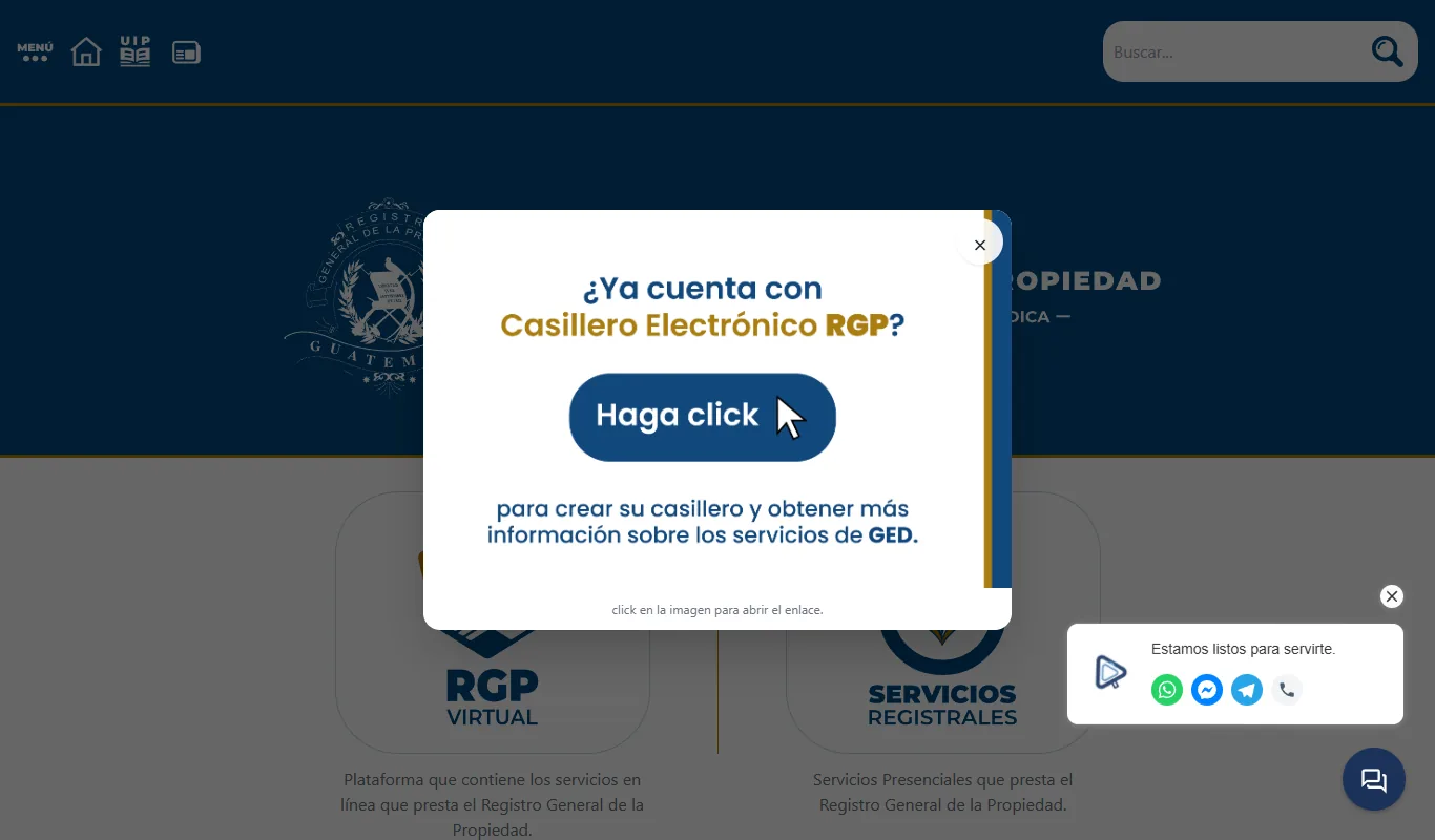 RGP (Registro General de la Propiedad) official site rgp.org.gt showing the homepage with the 'Casillero Electronico RGP' onboarding modal, two main service entry cards ('RGP Virtual' for online services and 'Servicios Registrales' for in-person services), institutional seal, main navigation (Menu, Inicio, UIP), and the multi-channel chat widget (WhatsApp / Messenger / Telegram / phone)